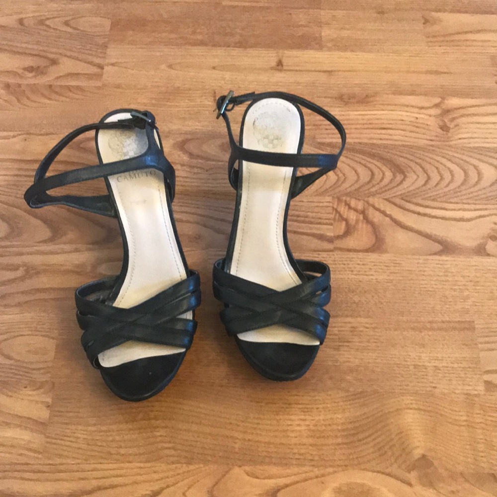 Vince Camuto strappy heel
